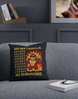 100 MEN. 1 GORILLA. NO SURVIVORS - 01 - Pillow