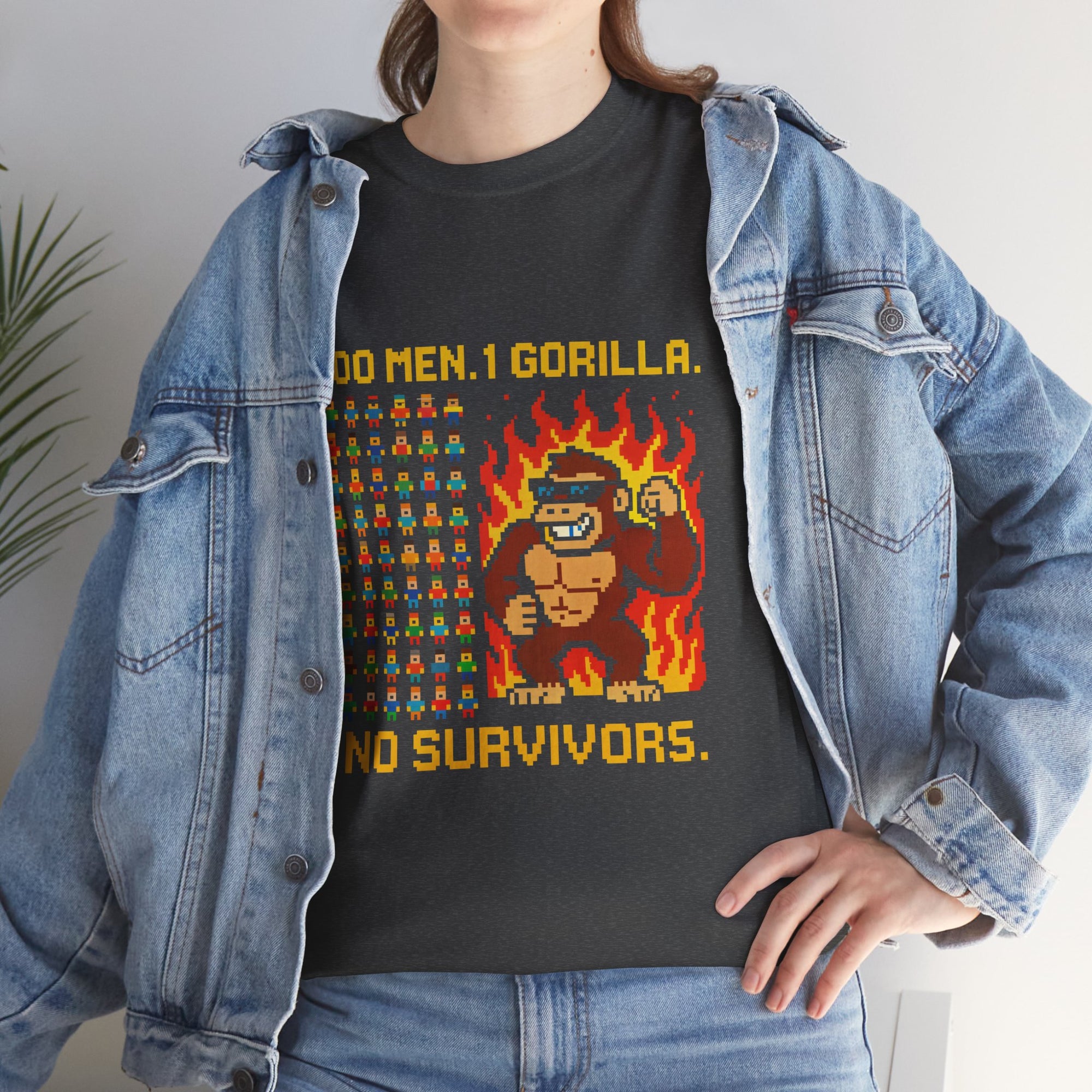 100 MEN. 1 GORILLA. NO SURVIVORS - 01 - T-Shirt