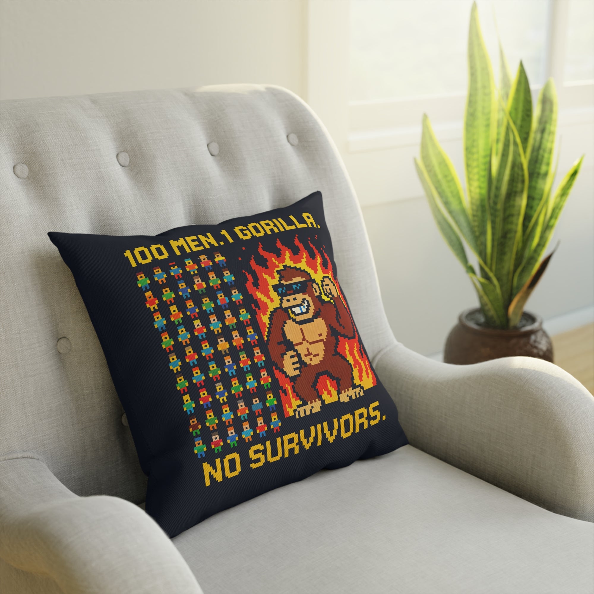 100 MEN. 1 GORILLA. NO SURVIVORS - 01 - Pillow