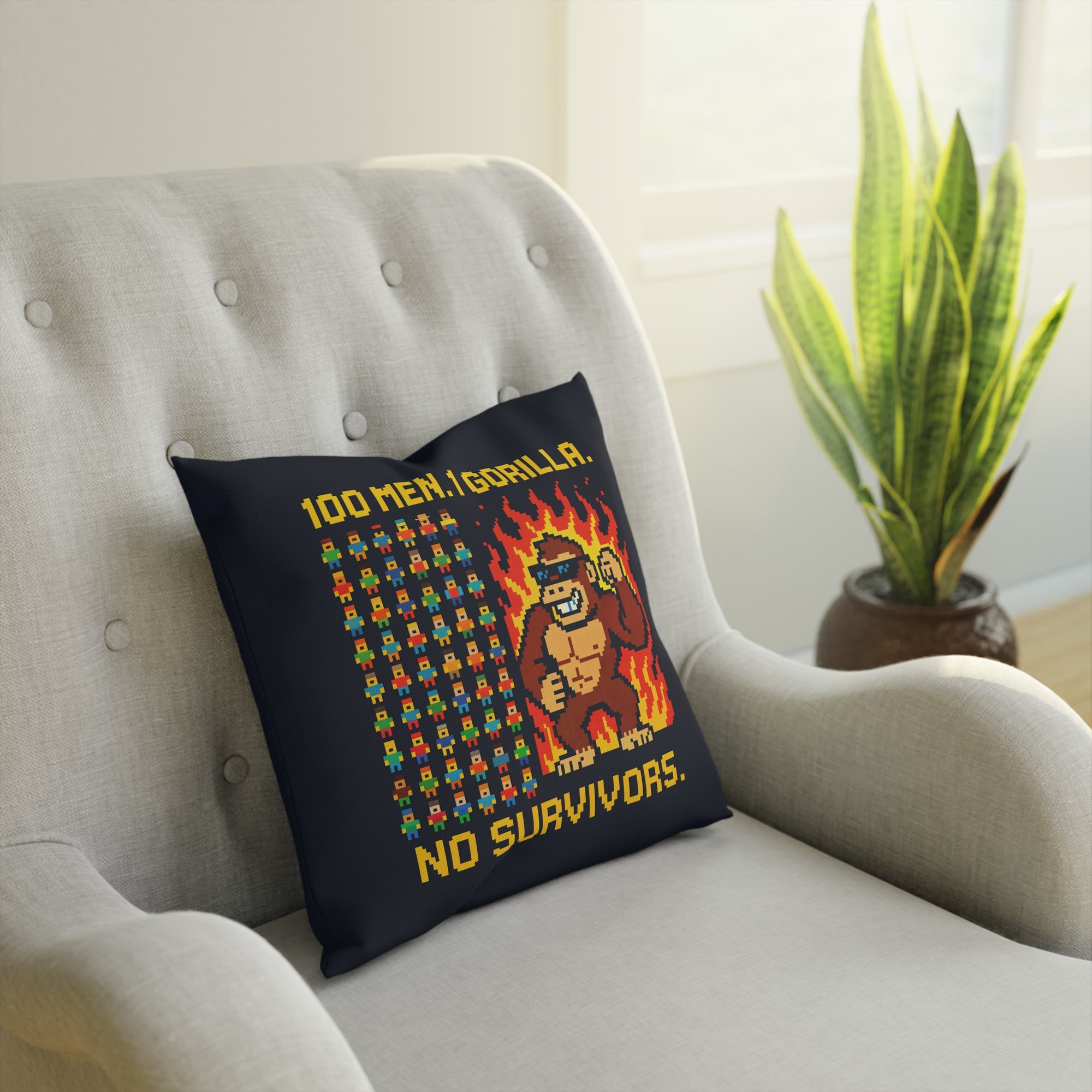 100 MEN. 1 GORILLA. NO SURVIVORS - 01 - Pillow